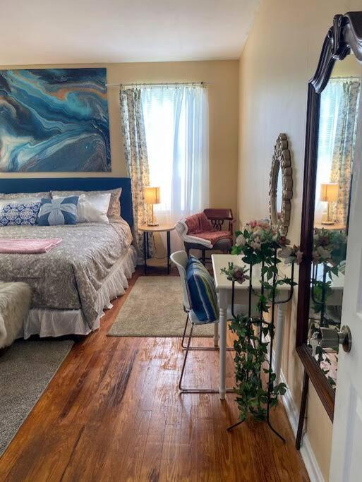 Cozy Home, King Bed, 3 Bedrooms,Close To Downtown Beaches Towncenter แจ็กสันวิลล์ ภายนอก รูปภาพ